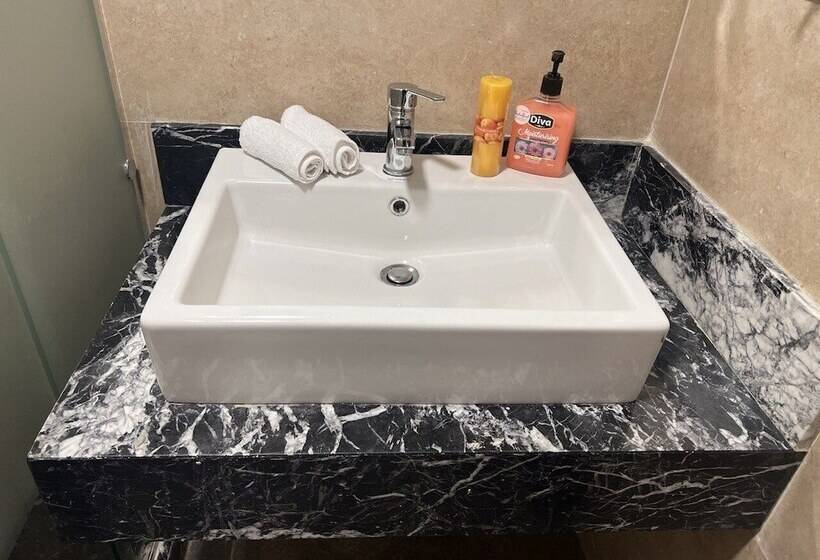 غرفة عائلية, Asia Grand Museum & Pyramids View