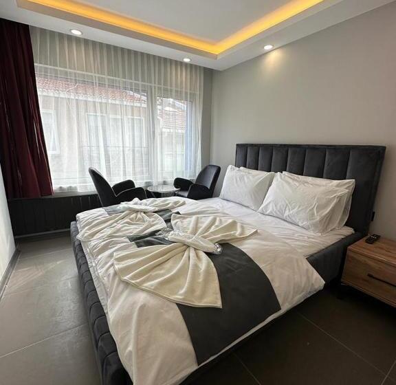 חדר סטנדרט, Torch Suit