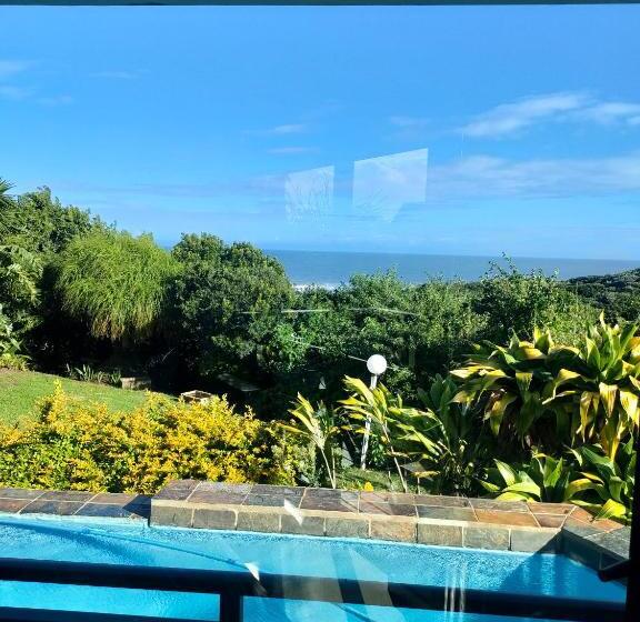 Quarto Estandar Vista Mar, Cove Rock Stay