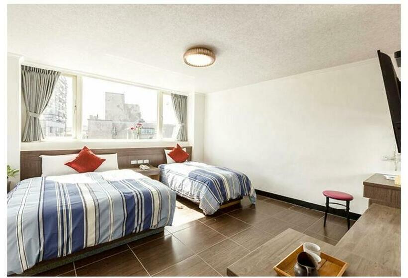 اتاق استاندارد سه نفره, 登園大飯店 宜蘭縣旅館096號