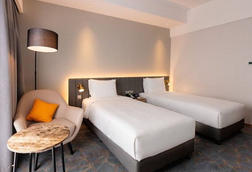 标准间休息室, Holiday Inn Sepang Airport By Ihg