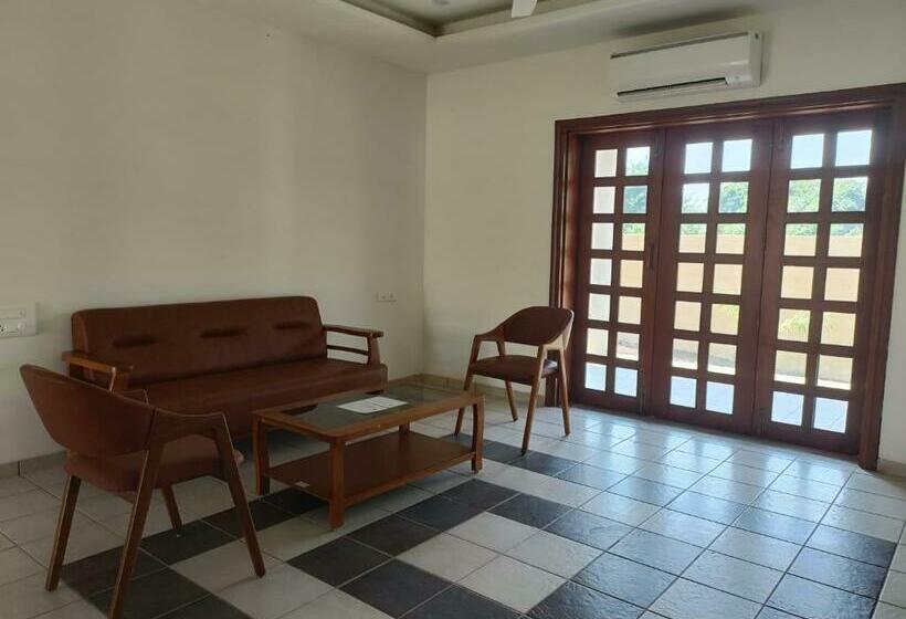 高级大房间, Purnashakti Tourism