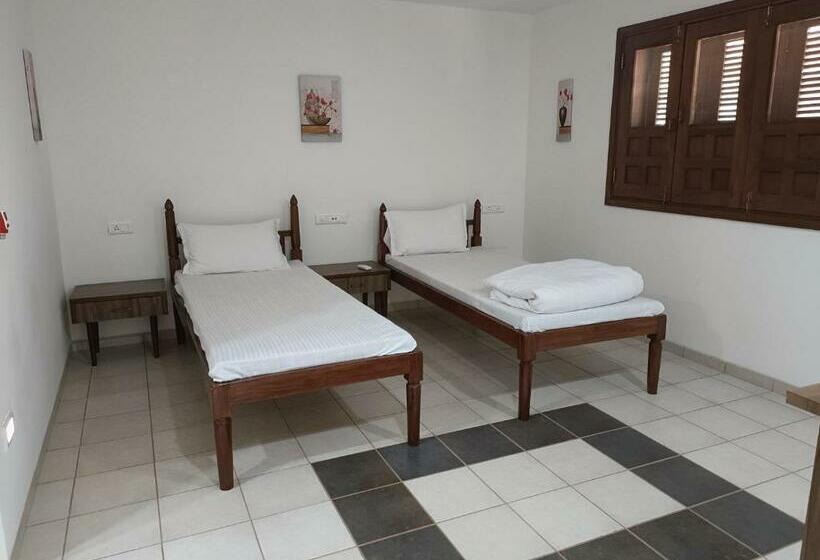 家庭间, Purnashakti Tourism