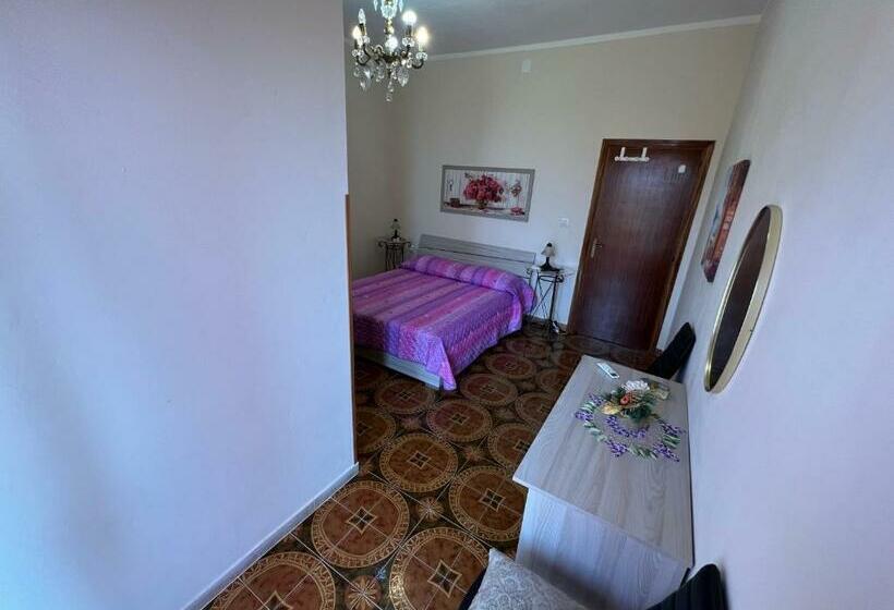 デラックスルーム, B&b Empira Lamezia Terme