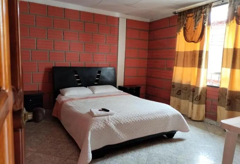 スタンダードルーム, Casa Hotel Los Faroles  Samaná/caldas