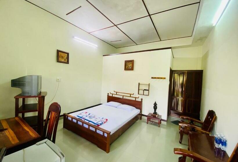 اتاق استاندارد با چشمانداز باغ, Khách Sạn Sao Mai