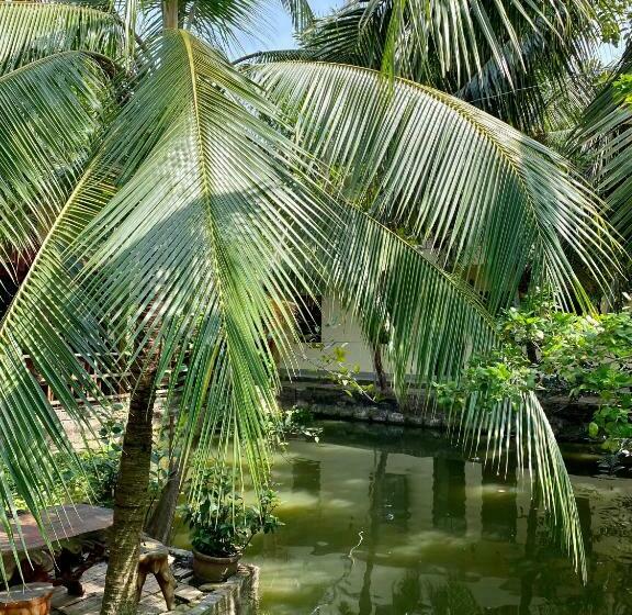 اتاق استاندارد با چشمانداز باغ, Khách Sạn Sao Mai