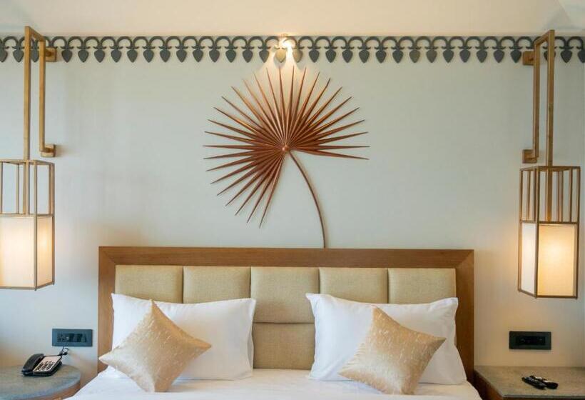 Quarto Estandar Vista Montanha, The Cliff By Zuper   Panchgani