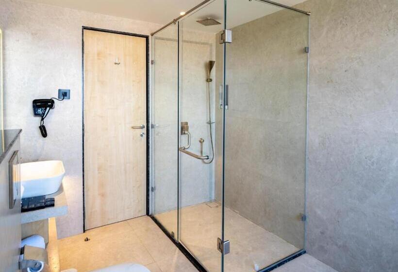 Quarto Estandar com Sacada, The Cliff By Zuper   Panchgani