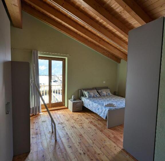 Четырехместный Номер Стандарт, Constancia Trattoria