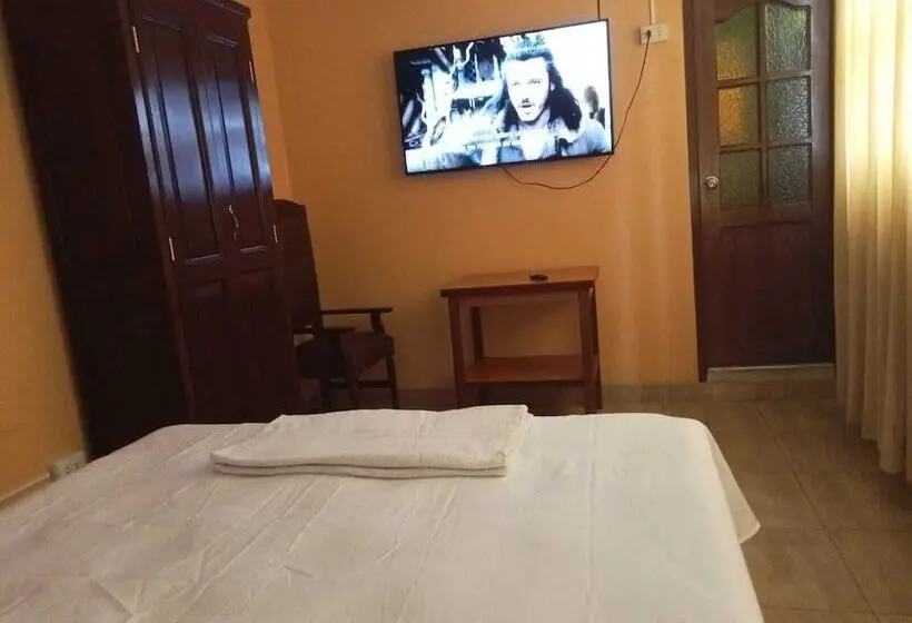 اتاق استاندارد, Roari