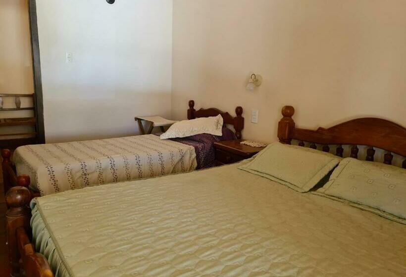 غرفة عائلية, Hostería La Enramada