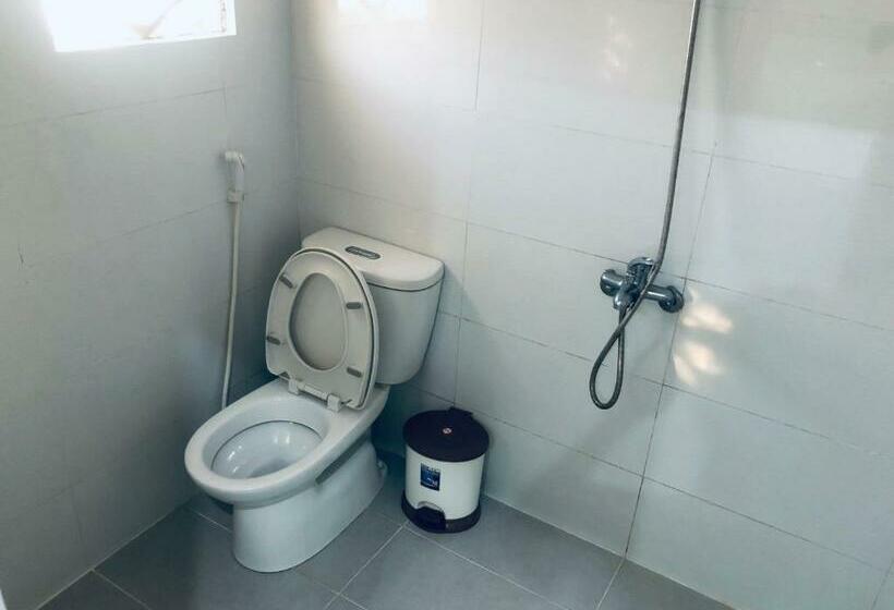 اتاق استاندارد با تخت بزرگ, Cát Tiên Sa