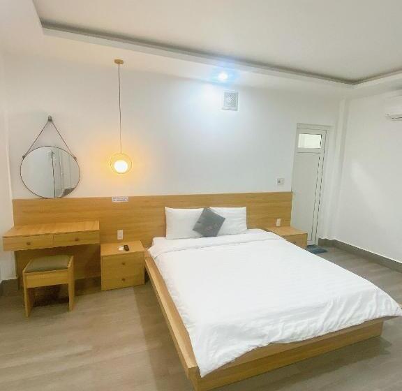 اتاق لوکس با تخت بزرگ, Son Ca Motel