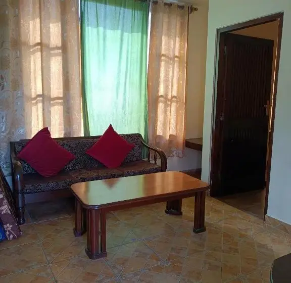 Perhesviitti, Hot Stuff Hotel Rooms & Restaurant Riverside Resort Pet Friendly