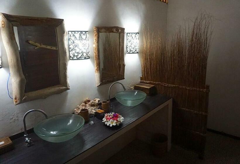 家庭海景房, Kubu Ganesh