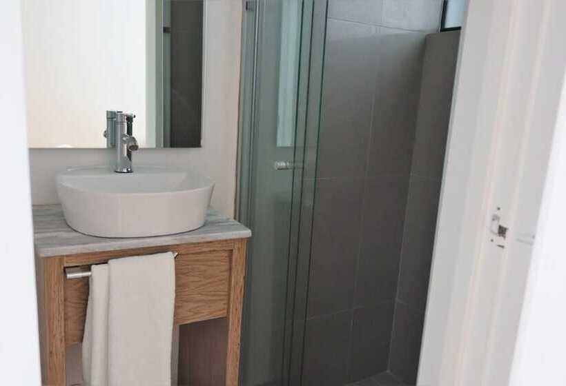 غرفة قياسية, Satelite 2750 Hotel & Suites