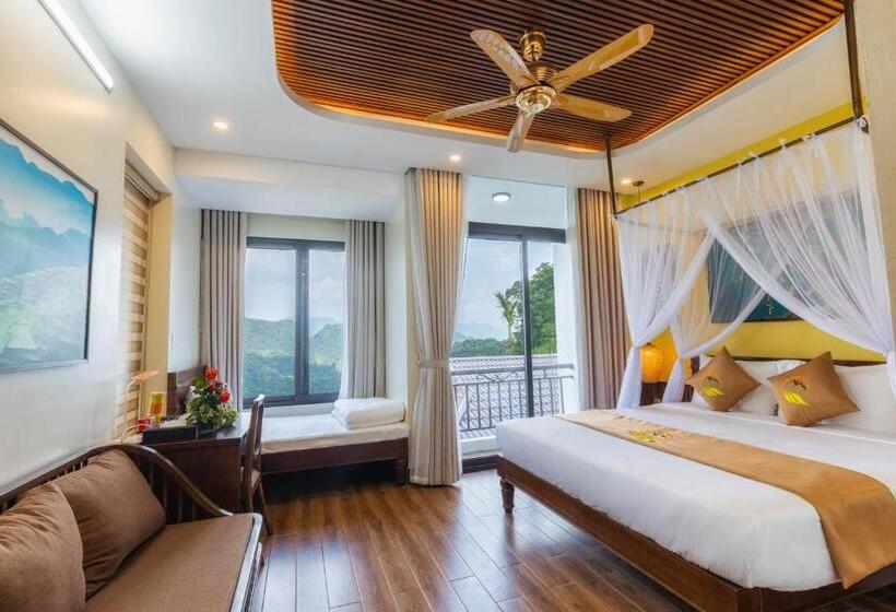 اتاق لوکس با بالکن, Central Hills Puluong Resort