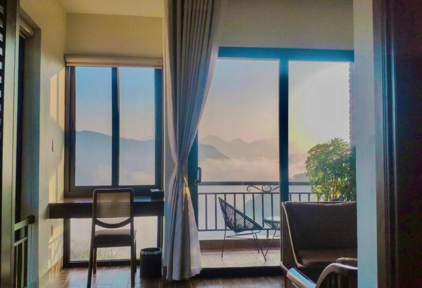 سوییت اجرایی, Central Hills Puluong Resort