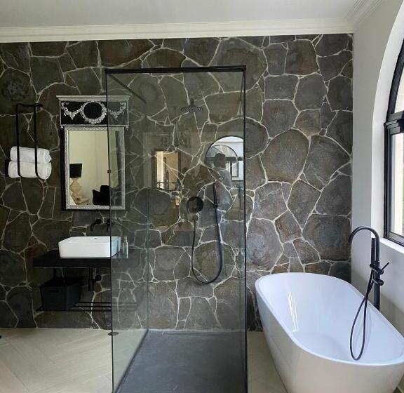 سوئیت پرزیدنت, Château Georgette