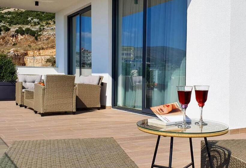 سوییت سوپریور با چشم‌انداز دریا, Meraviglia Boutique