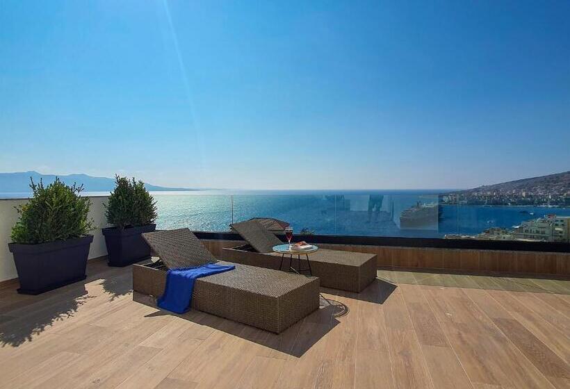 سوییت سوپریور با چشم‌انداز دریا, Meraviglia Boutique