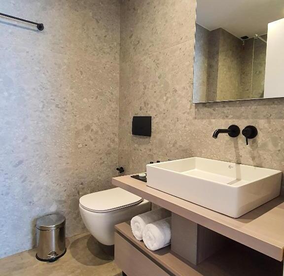 سوییت لوکس, Meraviglia Boutique