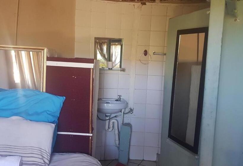 اتاق استاندارد, Chocks Guest House