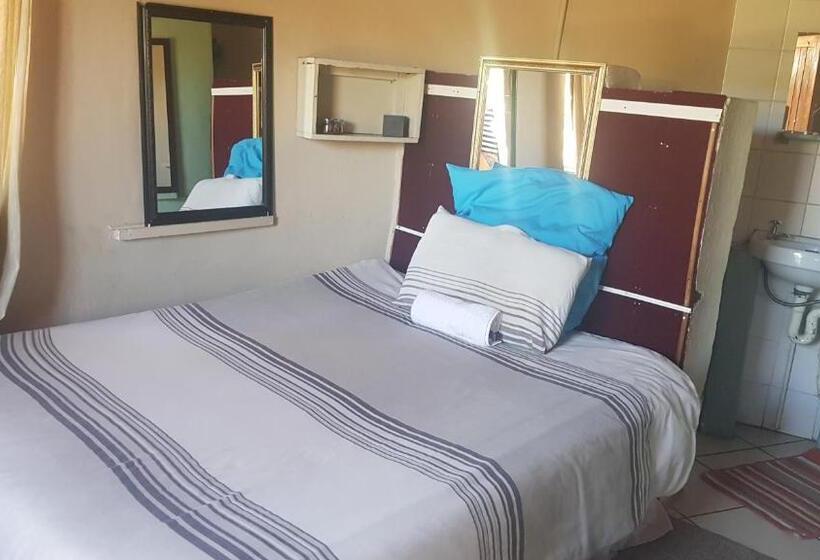 اتاق استاندارد, Chocks Guest House