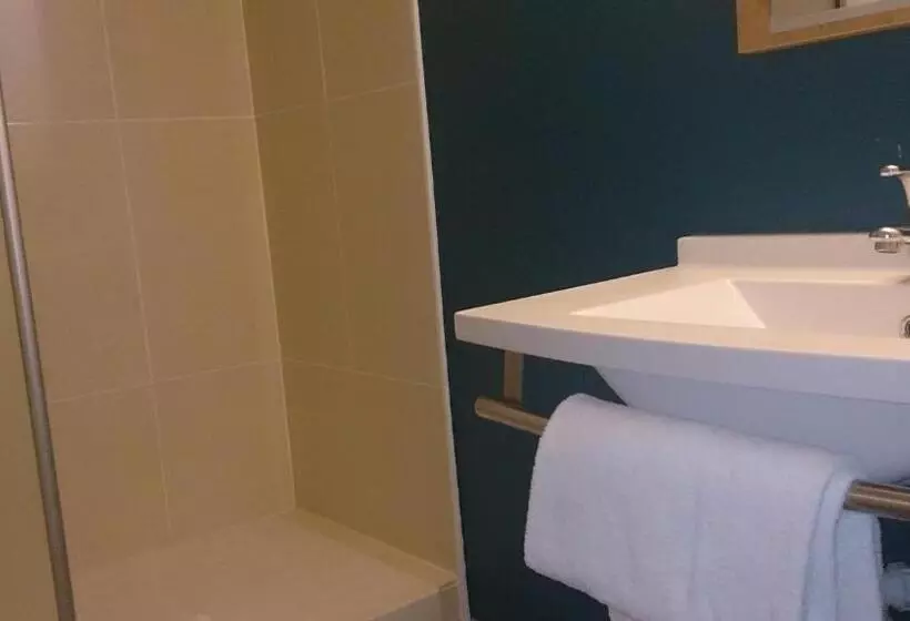 Standard-huone, B&b Hotel Nîmes Centre Arènes