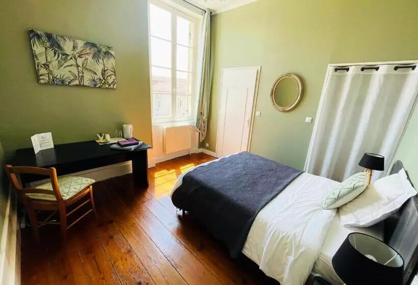スタンダードルーム, Domaine Le Baraillot, Chambres Et Repas D Hôtes, Soirée étape