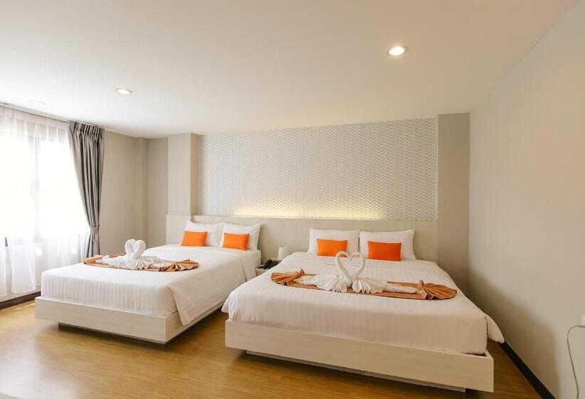 سوییت خانوادگی, De Hug Hotel & Residence