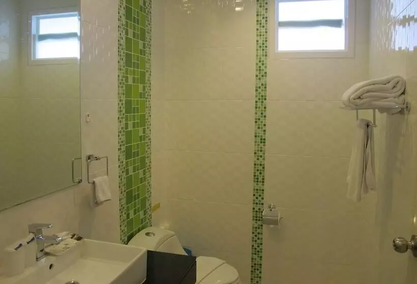 Deluxe-huone, Phuket Jula Place