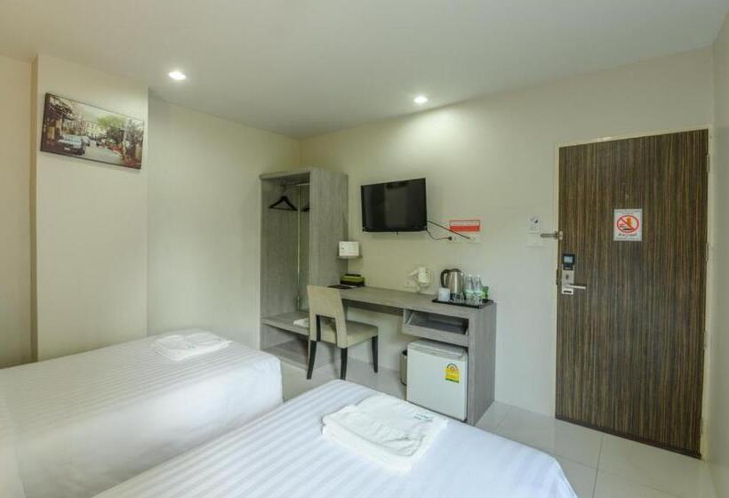 Estudi Deluxe, Khao Rang Place