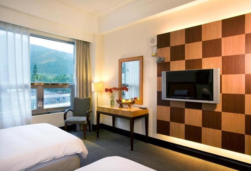 اتاق استاندارد, Les Champs