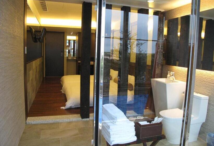 اتاق استاندارد چهار تخته, Les Champs