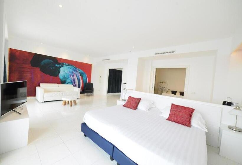 سوییت جونیور لوکس, Miramare Stabia