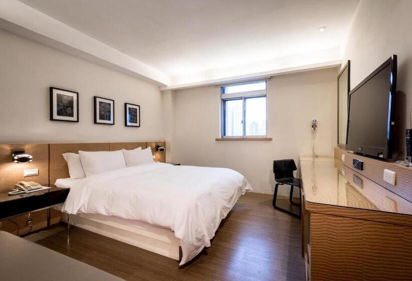 اتاق لوکس, Royal Garden