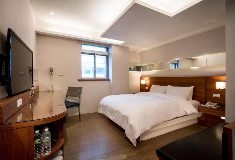 اتاق لوکس, Royal Garden