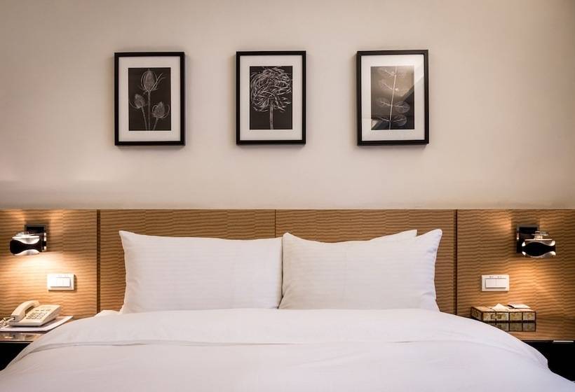 اتاق لوکس, Royal Garden