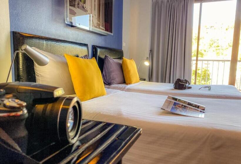 발코니 수피리어 룸, Sino Inn Phuket Hotel   Sha Plus