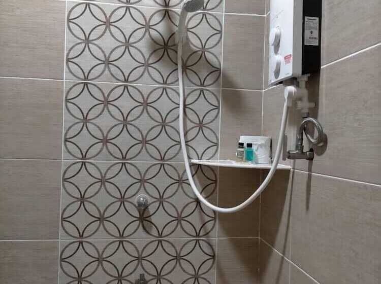 חדר סטנדרט יחיד עם מיטה זוגית, Padimas Villa @datai Valley