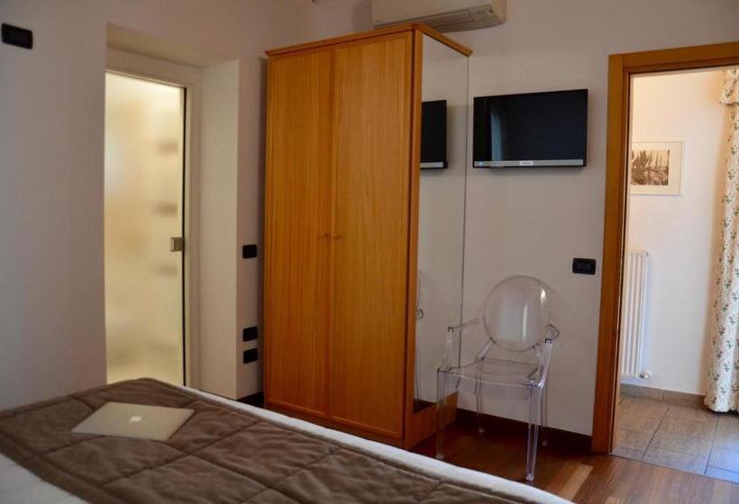 شقة دور أخير غرفتين نوم, Residence Alle Palme