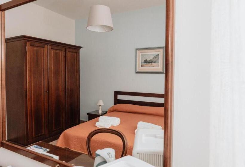 Номер Стандарт, B&b La Formichella