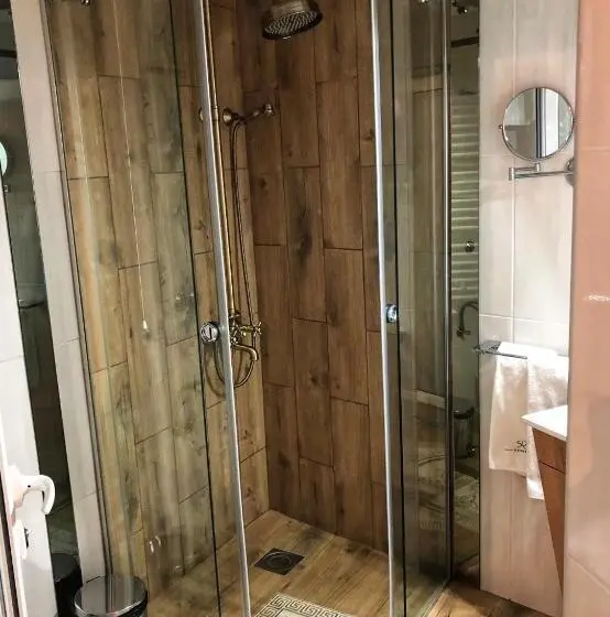 اتاق استاندارد با بالکن, Garni Hotel Oblačinsko Jezero