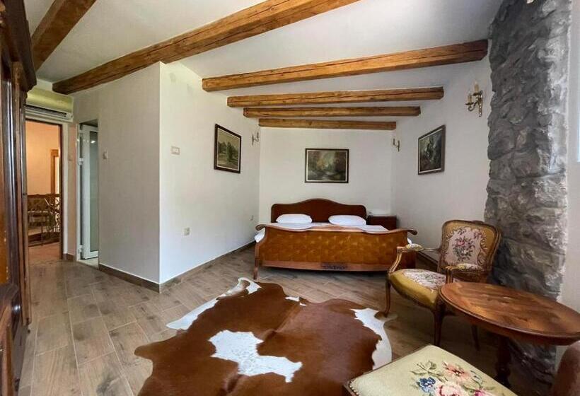 اتاق استاندارد با چشم‌انداز دریاچه, Garni Hotel Oblačinsko Jezero