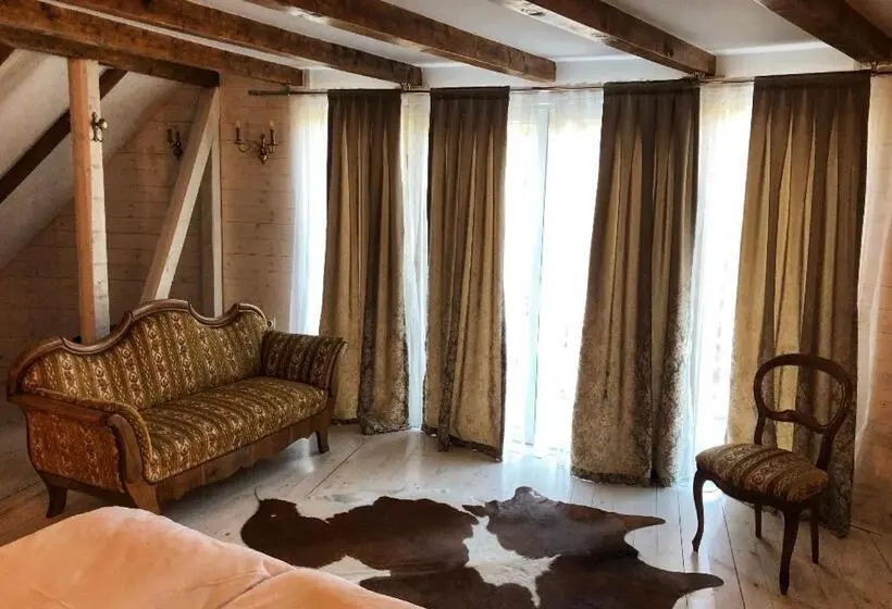 اتاق لوکس با بالکن, Garni Hotel Oblačinsko Jezero