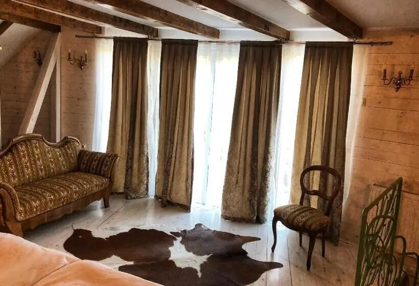 اتاق لوکس با بالکن, Garni Hotel Oblačinsko Jezero