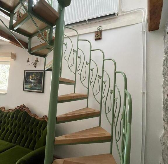 اتاق لوکس با بالکن, Garni Hotel Oblačinsko Jezero