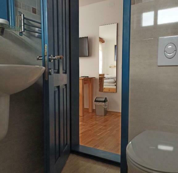 스탠다드 룸, Privet